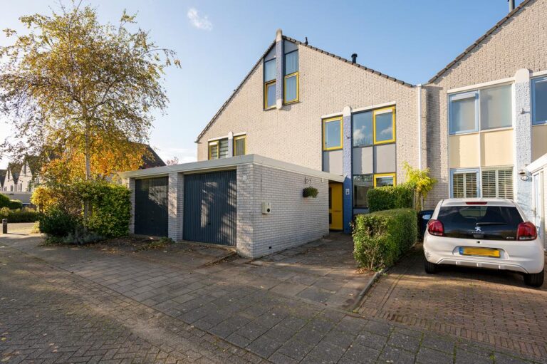 Eelerbergstraat in Almere
