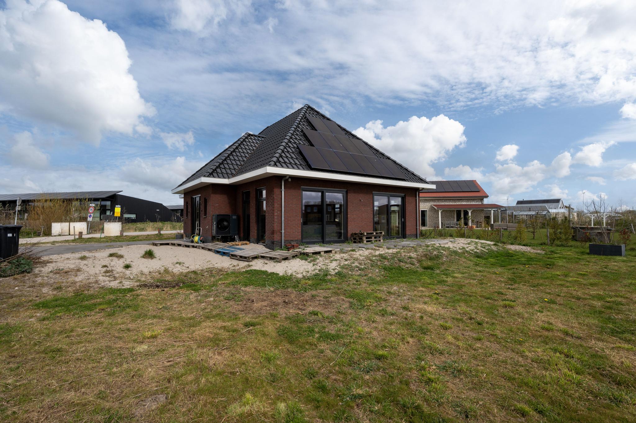 Image 25